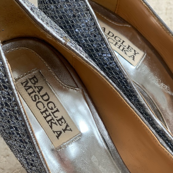 BADGLEY MISCHKA Sparkling Peep-Toe Heels - Picture 4 of 13